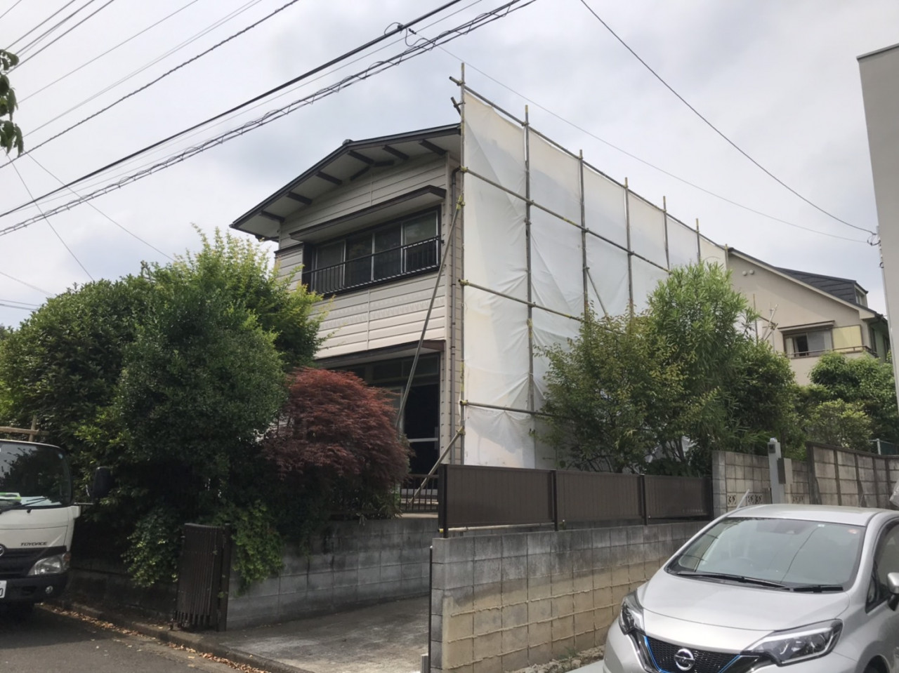 川崎市の解体工事現場で解体養生足場仮設工事を行いました。